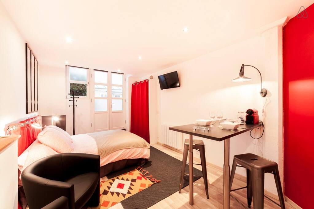 Le Studio De La Place Saint-Jean Du Vieux Lyon Ail Екстериор снимка